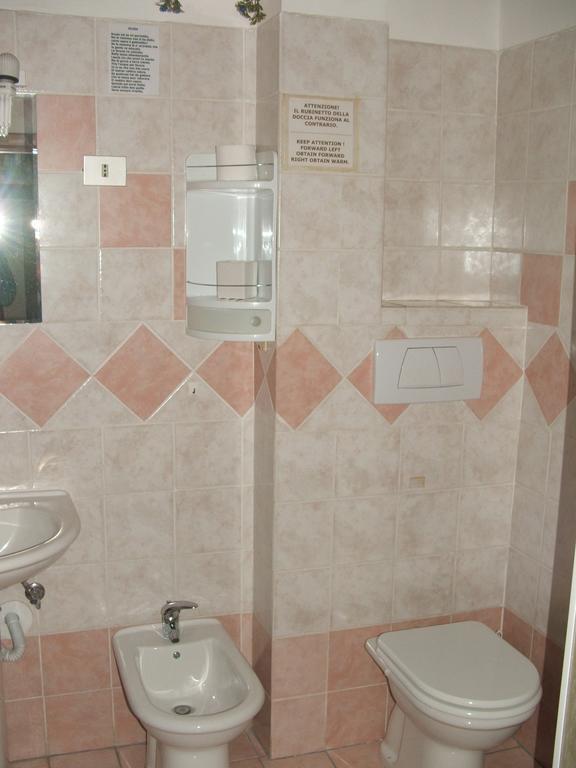 B&B La Cubanina ローマ エクステリア 写真